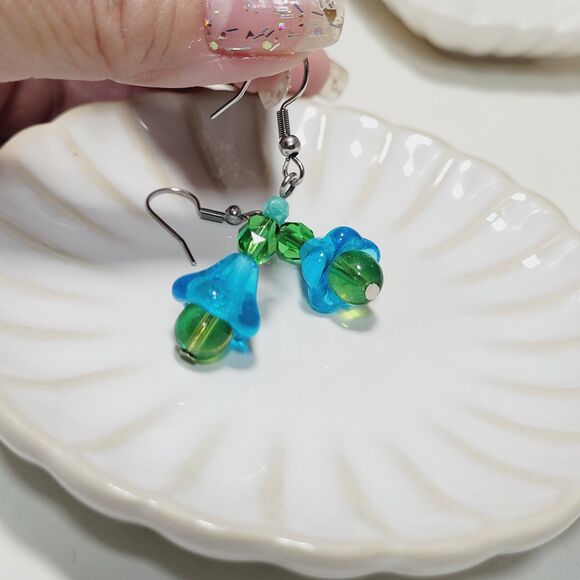 NEW BOHEMIALIZ earrings 688grnblu#mfs Green Czech flower dangle earrings fairy e - Picture 4 of 5